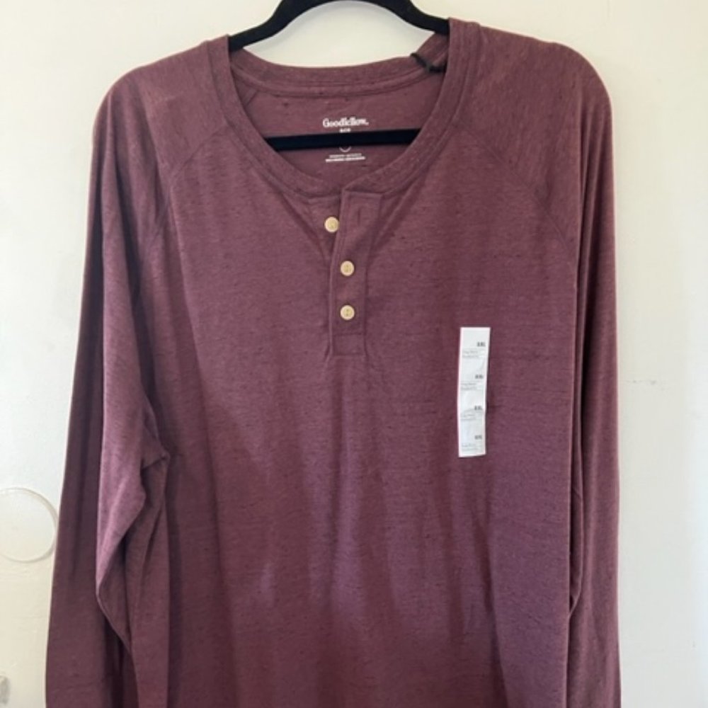 NWT Long-sleeve Henley (Light Red, XXL)